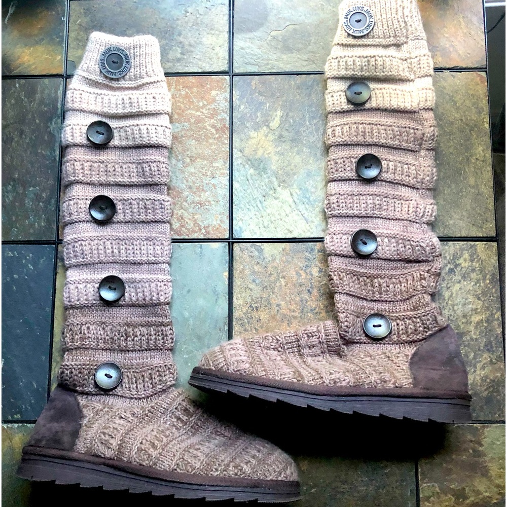 Muk Luk ombré sweater boots
